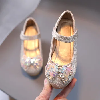 Girls Princess Crystal Bowknot Обувки Нови 2023 Есен Нехлъзгащо се изпълнение Парти Кожени обувки Детска мода Обувки на високи токчета