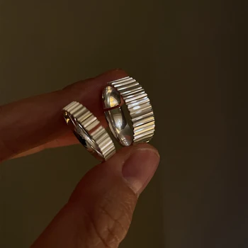 Сребърен цвят пръст пръстени за жени двойка светлина луксозни дами съоръжения модерен фини бижута отворени антични пръстени Anillos